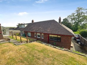 Rear elevation- click for photo gallery